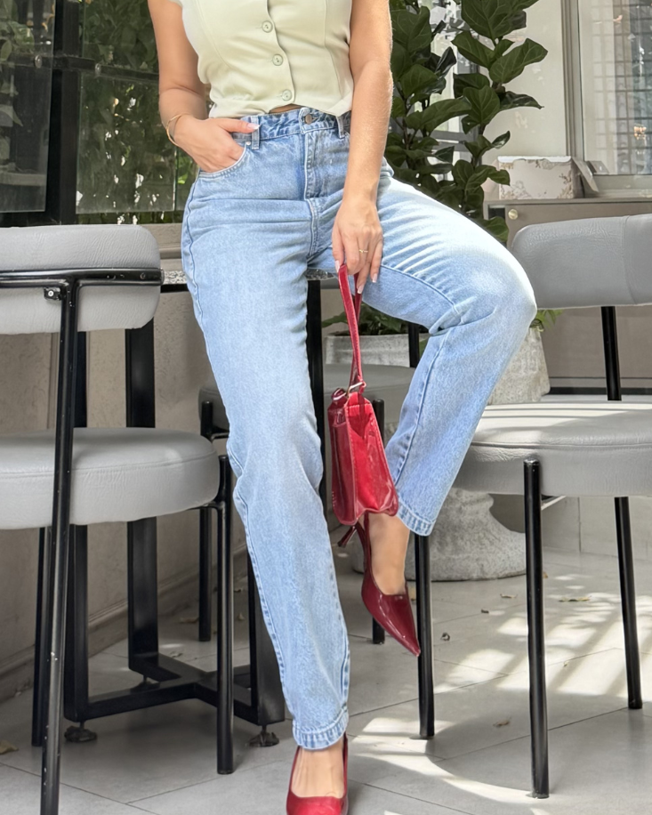 101450 Mom Fit