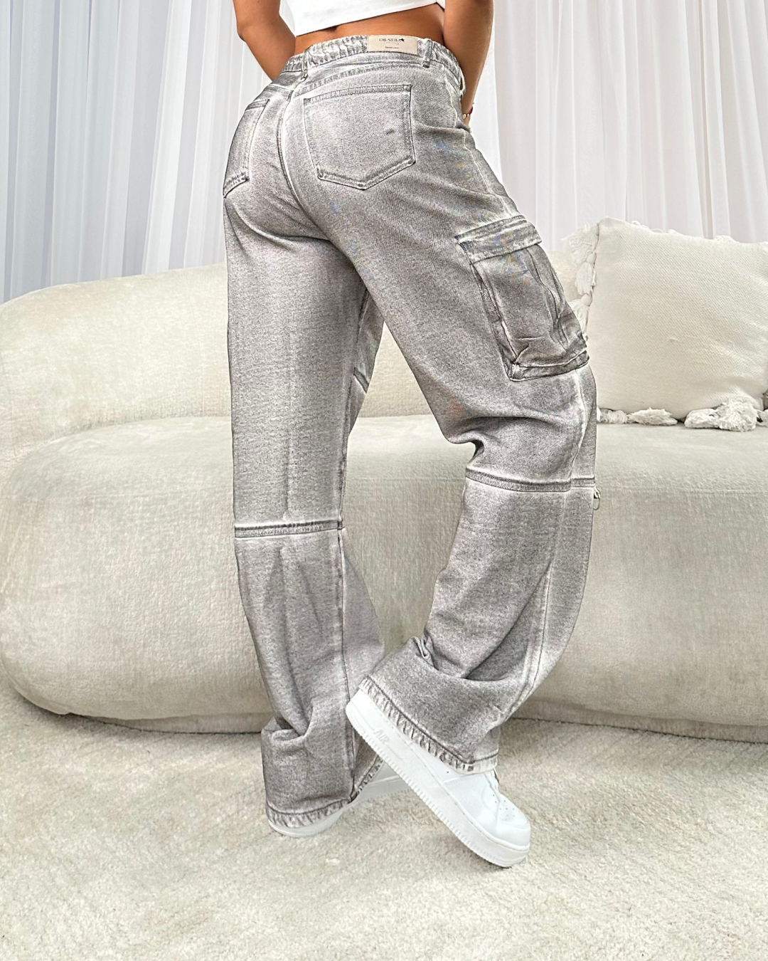 Wide Cargo 190000